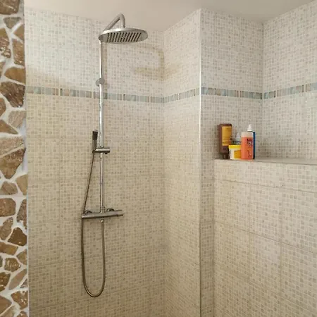 Chambres En Maison * Drumettaz-Clarafond